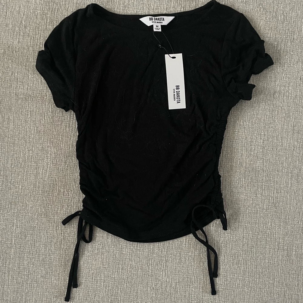 BB Dakota by Steve Madden, Women’s Ribbed Drawstring Black Cinch T-Shirt, Medium